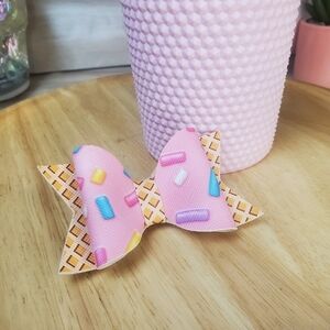 Small Waffle Candy Bow Straw Topper Tumbler Accessory